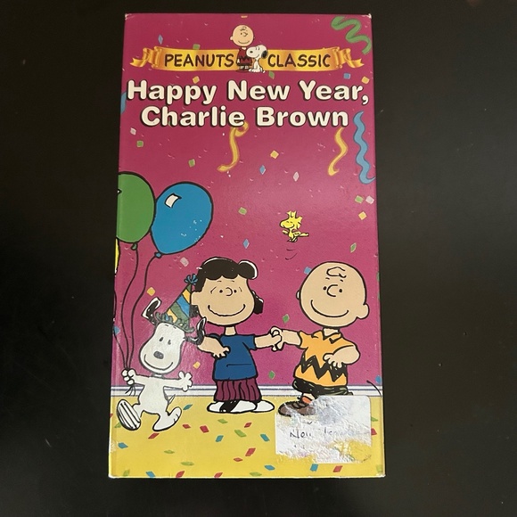 Media Happy New Year Charlie Brown Vhs Gently Used Poshmark